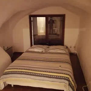 studio-meubl-nyons.hotels-rhonealpes.com/