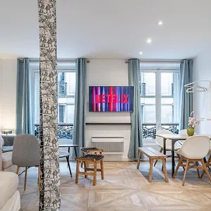 Tendance Avec 1 à Montorgueil Parigi