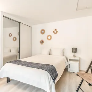 Chatelet Flat Parigi