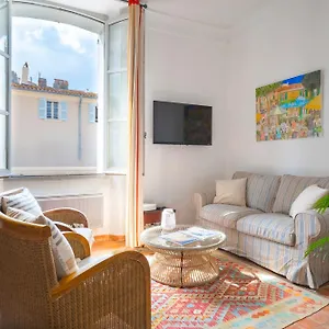 saint-saint-tropez.fr-provencehotel.com/
